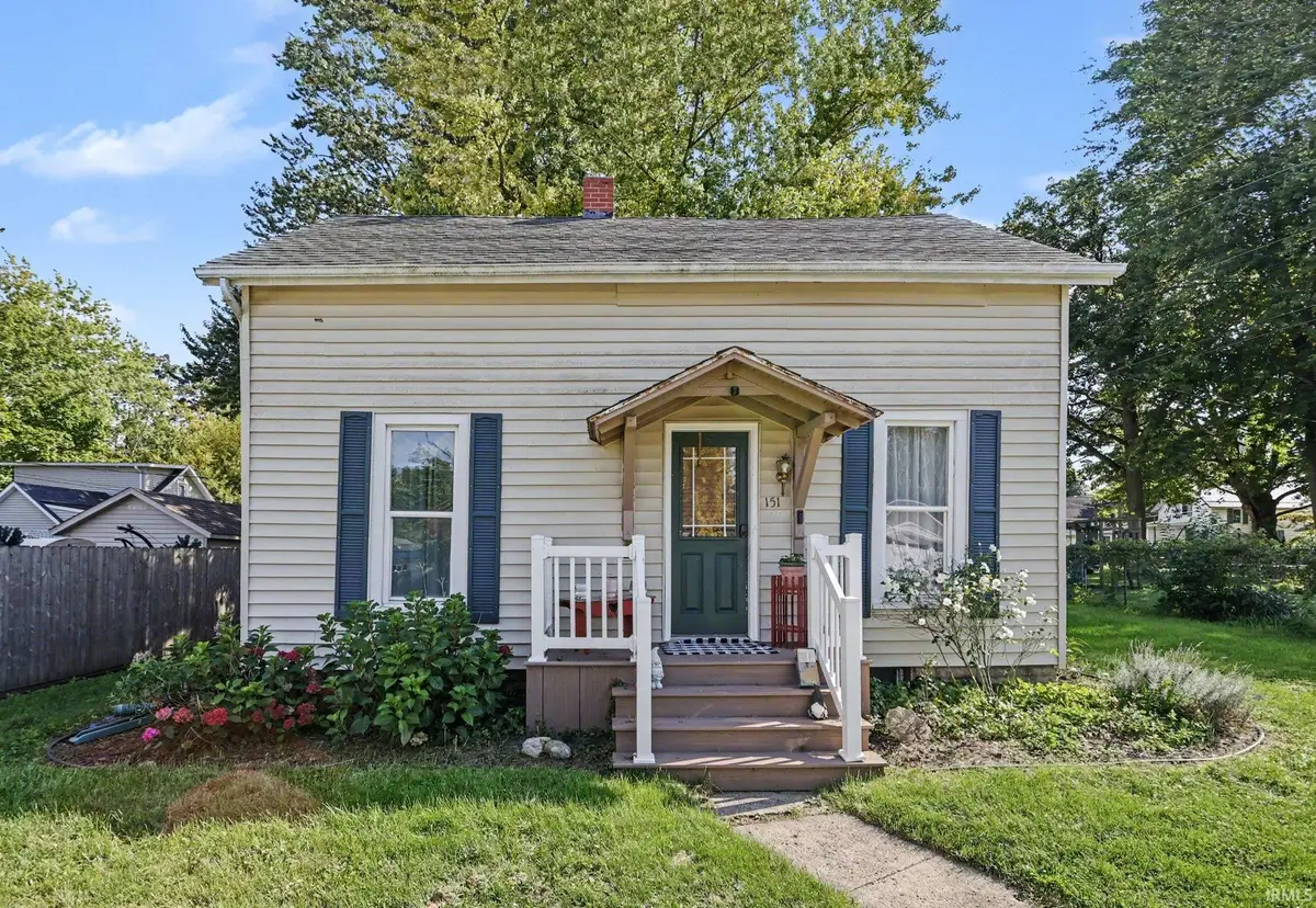 151 E John Street, Nappanee, IN 46550 - #1