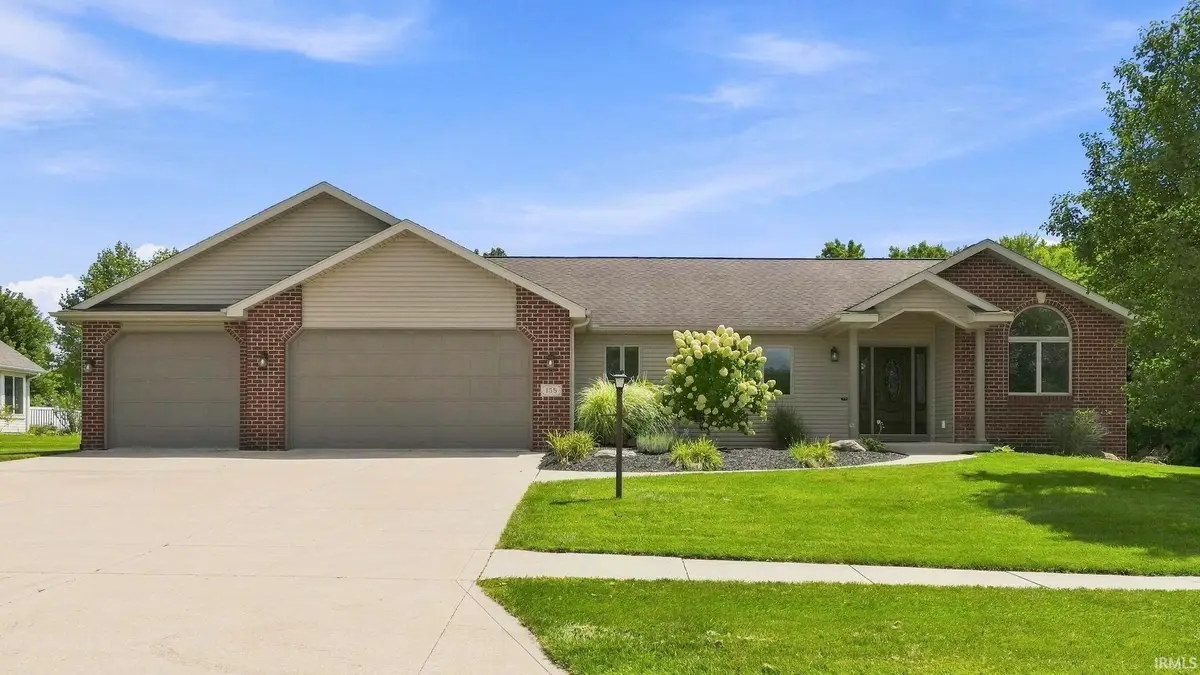 158 N Glenwood Drive, Columbia City, IN 46725 - #1