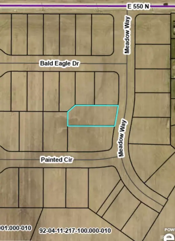 975 Meadow Way, Churubusco, IN 46723