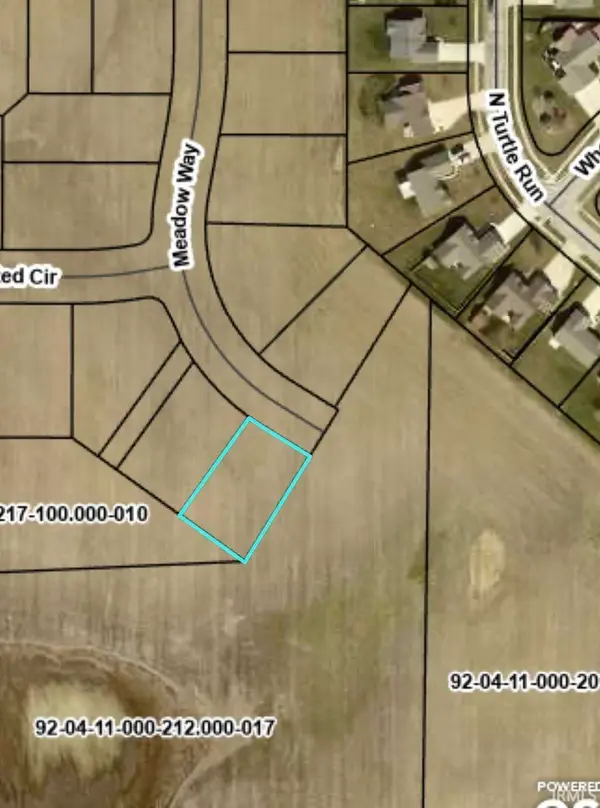 957 Meadow Way, Churubusco, IN 46723