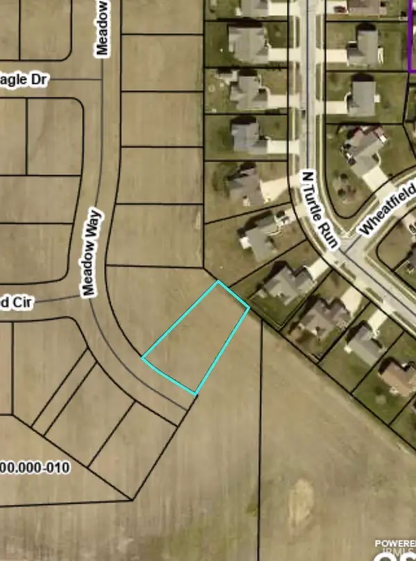 960 Meadow Way, Churubusco, IN 46723