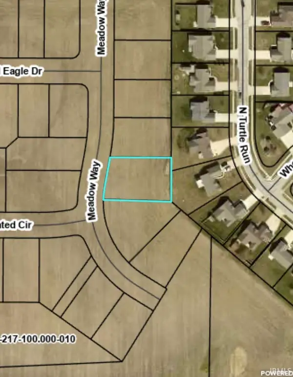 972 Meadow Way, Churubusco, IN 46723