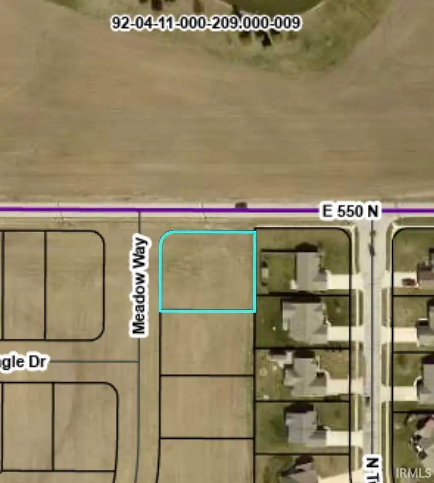 990 Meadow Way, Churubusco, IN 46723 - #1