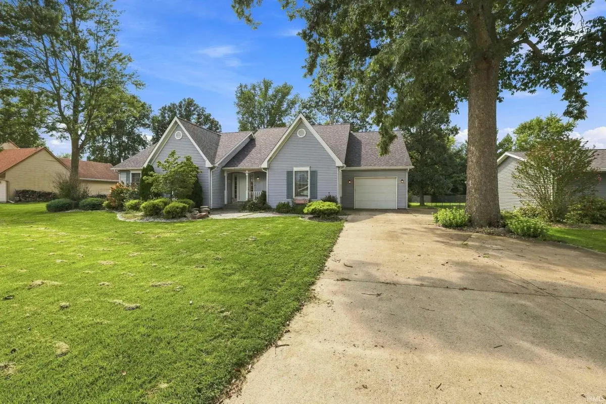 711 Laura Lane, Sweetser, IN 46987 - #1