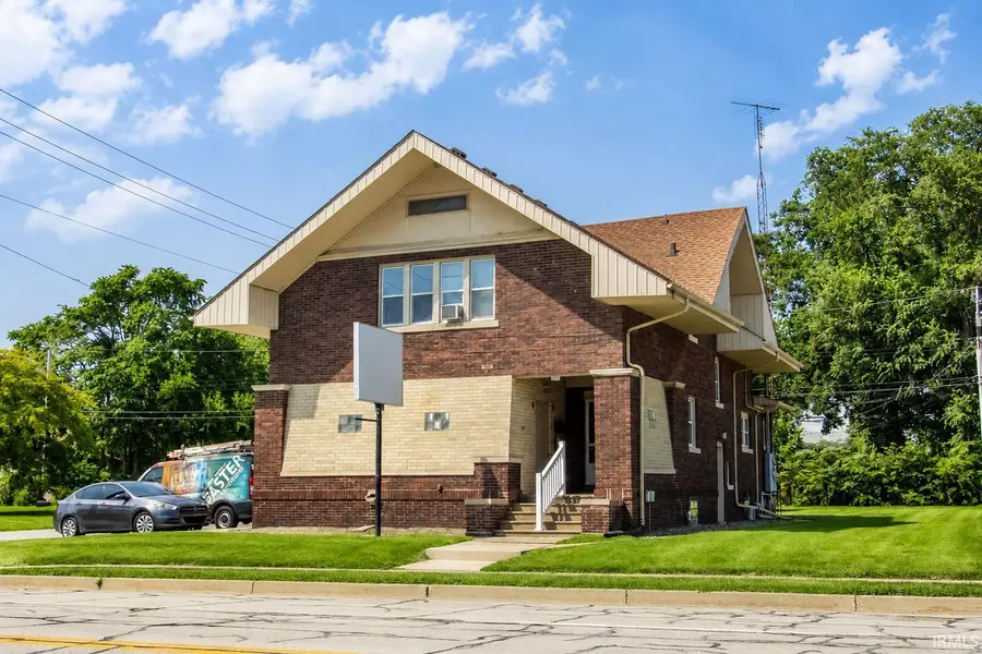 207 S Heaton Street, Knox, IN 46534 - #2