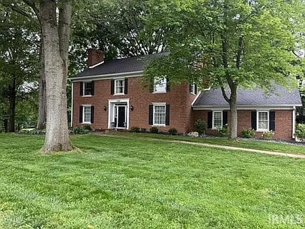 7022 Shamrock Circle, Newburgh, IN 47630