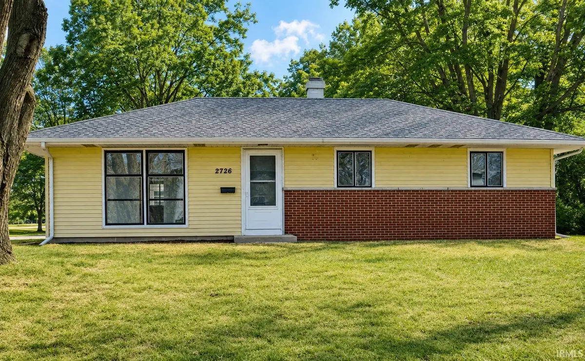 2726 Parnell Avenue, Fort Wayne, IN 46805 - #1