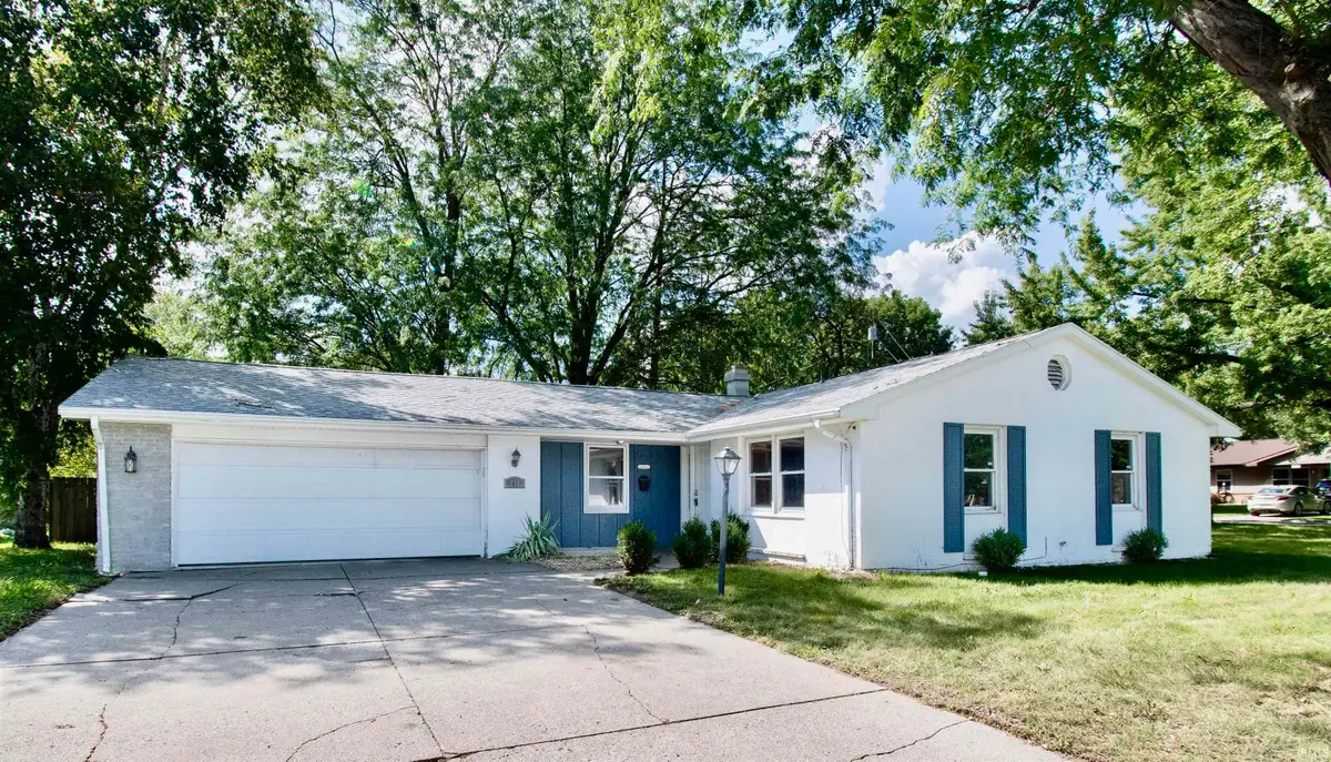 110 Cedar Street, Kendallville, IN 46755 - #1