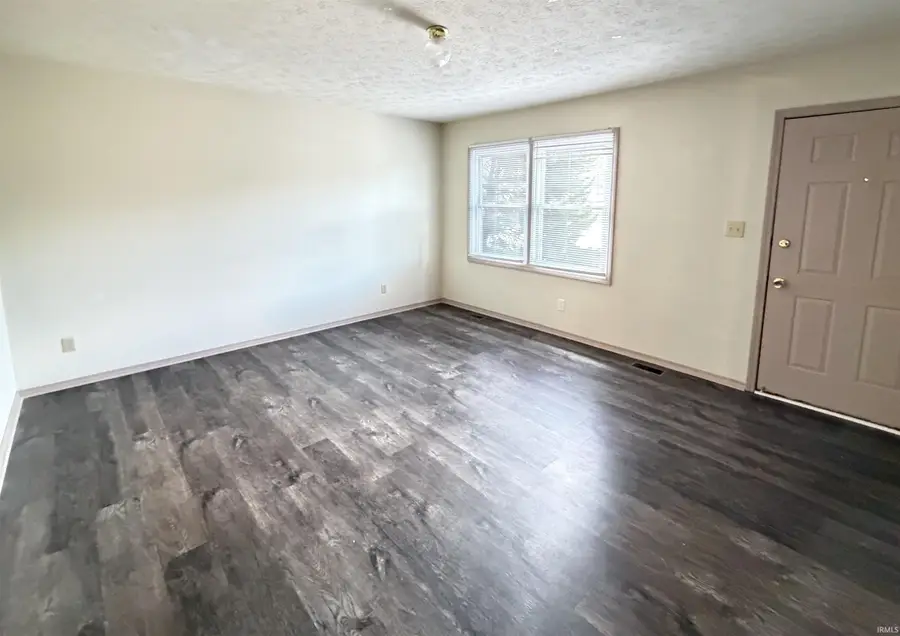 1377 W Allen Street Unit E5 #E5, Bloomington, IN 47403 - #2