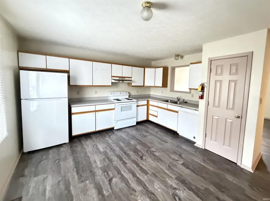 1377 W Allen Street Unit E5 #E5, Bloomington, IN 47403 - #3