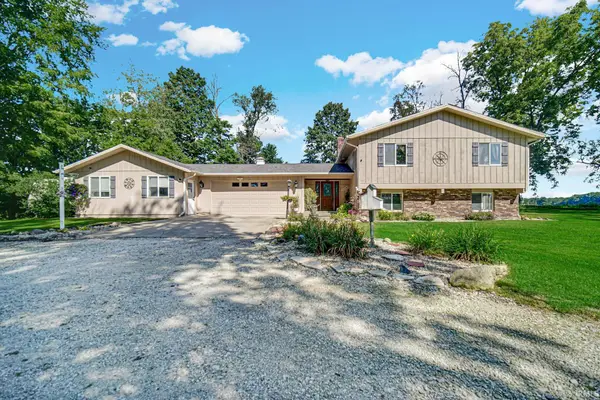 14700 7b Road, Plymouth, IN 46563