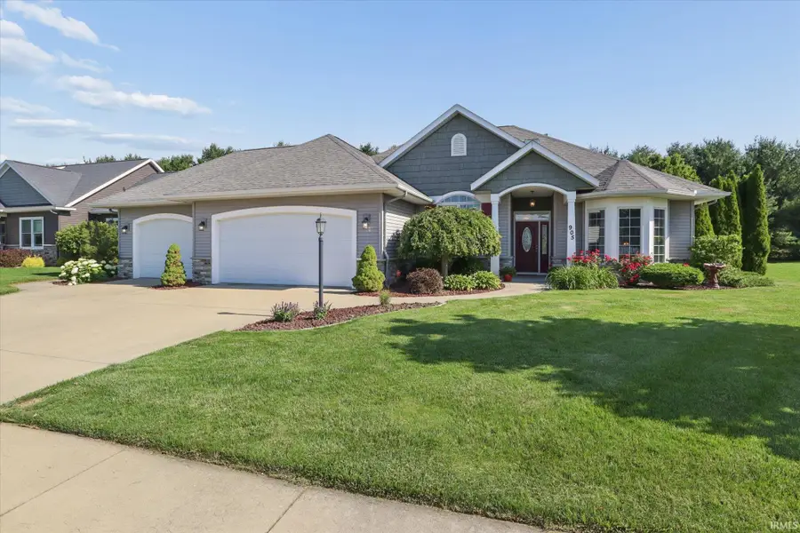 905 Deerstone Drive, Goshen, IN 46526 - #2