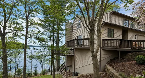 2072 E Waters Edge Drive #15, Bloomington, IN 47401