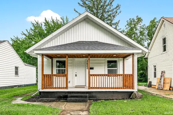 2422 Kenwood Avenue, South Bend, IN 46628