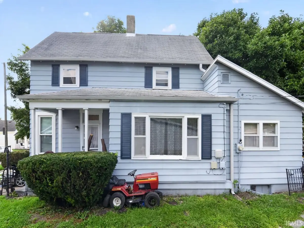 416 E Pennsylvania Street, Shelbyville, IN 46176 - #1