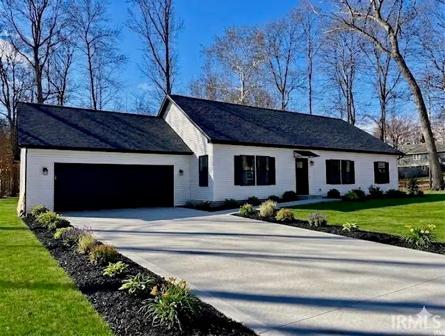 1371 Woodburn Street, Warsaw, IN 46580 - #1