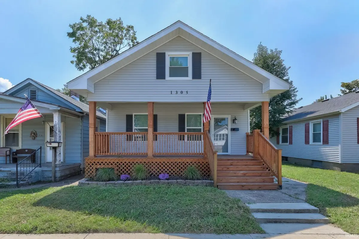 1305 E Walnut Street, Evansville, IN 47714 - #1