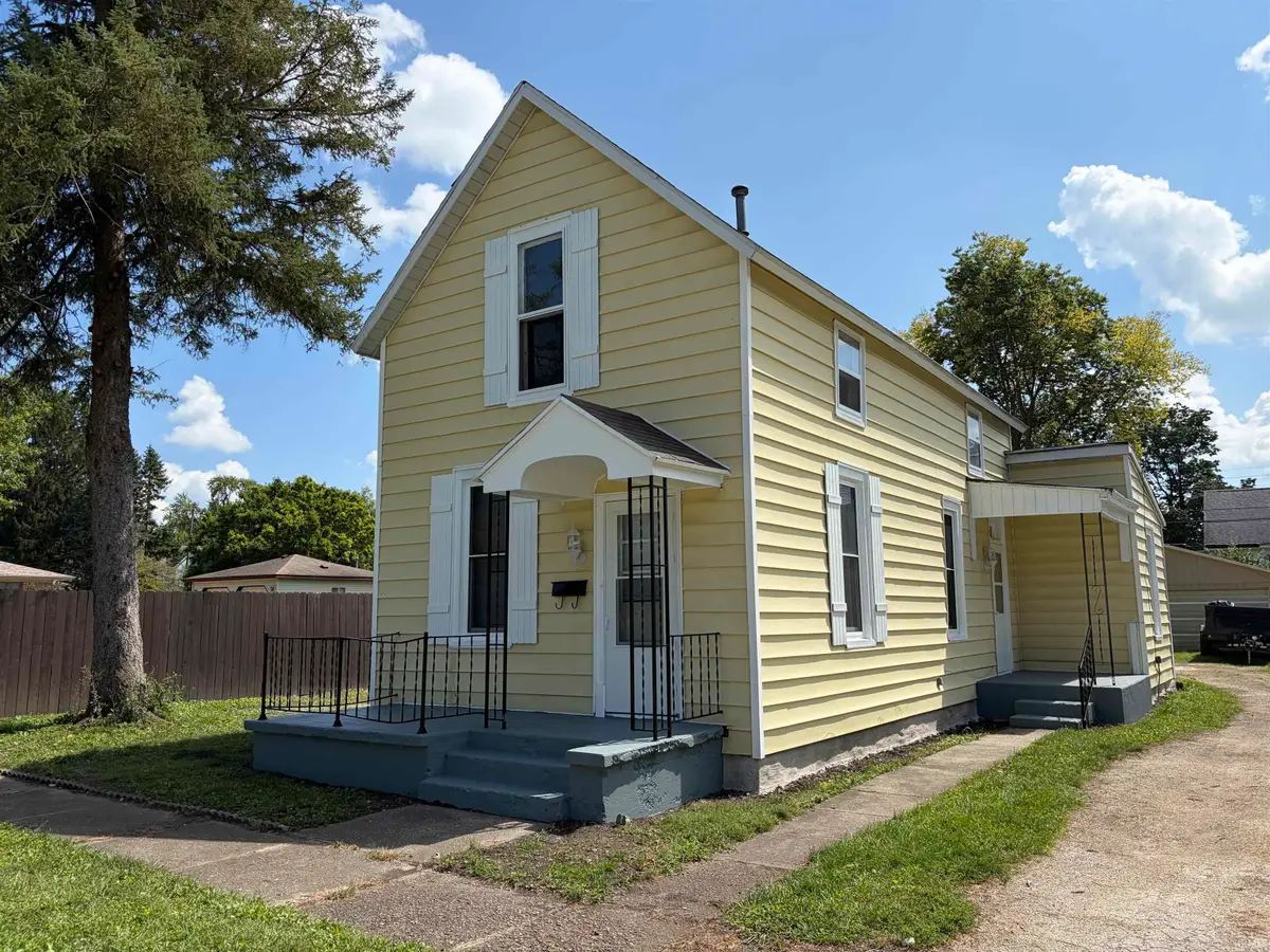 806 E 4th Street, Fowler, IN 47944 - #1