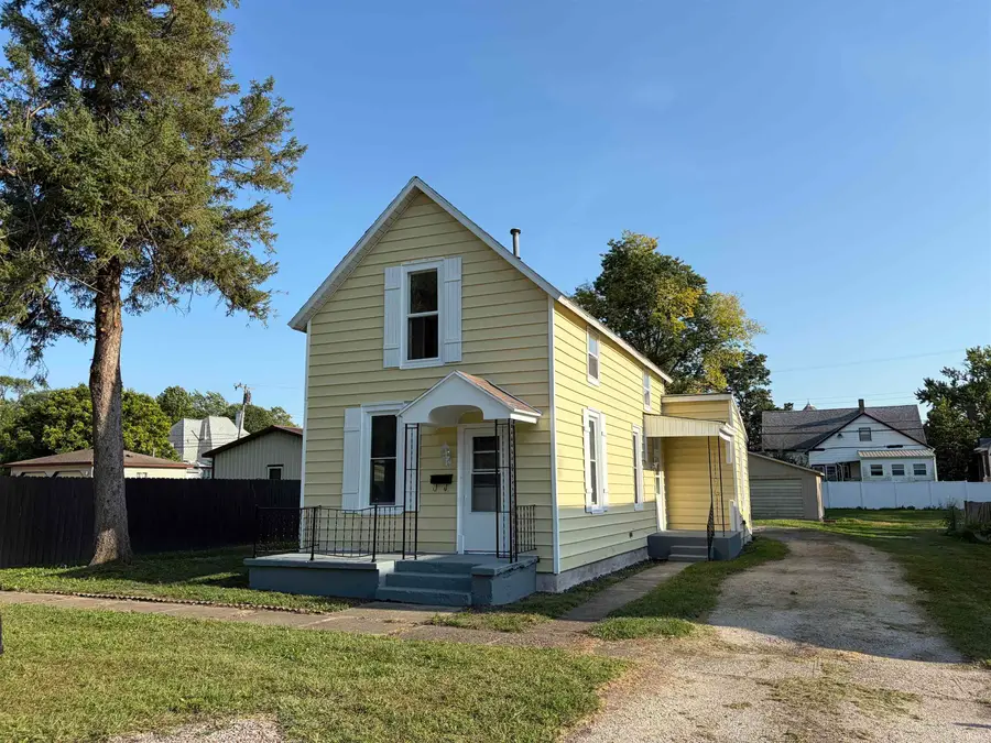 806 E 4th Street, Fowler, IN 47944 - #3