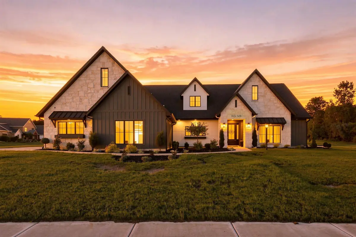149 W Basalt Drive, Huntertown, IN 46748 - #1