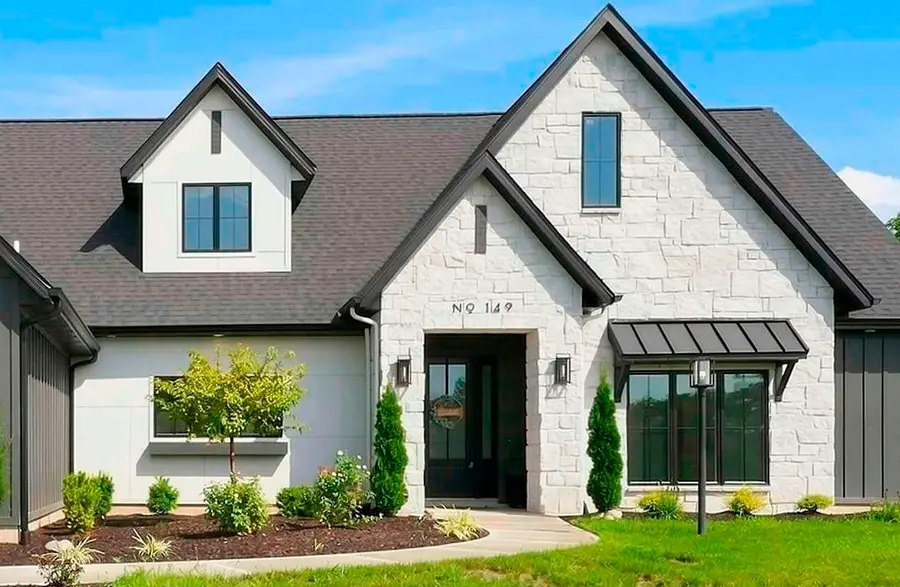 149 W Basalt Drive, Huntertown, IN 46748 - #2