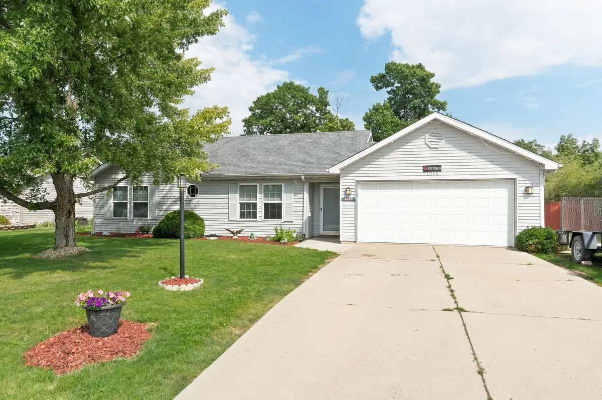1210 Virginia Lane, Auburn, IN 46706 - #1