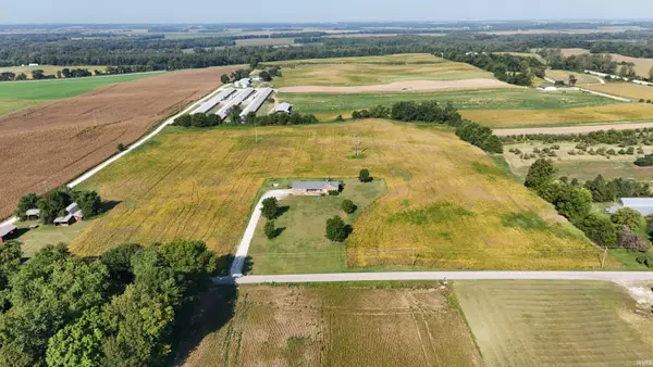 2577 S 300 W Road, Washington, IN 47501