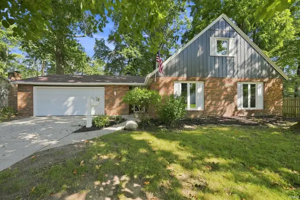 7721 Valley Meadows Drive, Fort Wayne, IN 46815