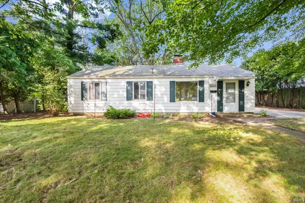 2729 Hilltop Drive, South Bend, IN 46614