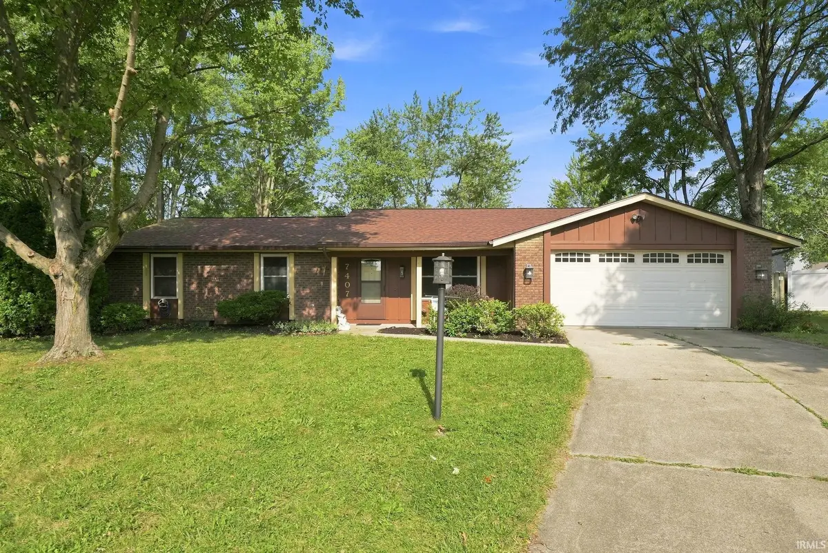 7407 Imperial Plaza Drive, Fort Wayne, IN 46835 - #1