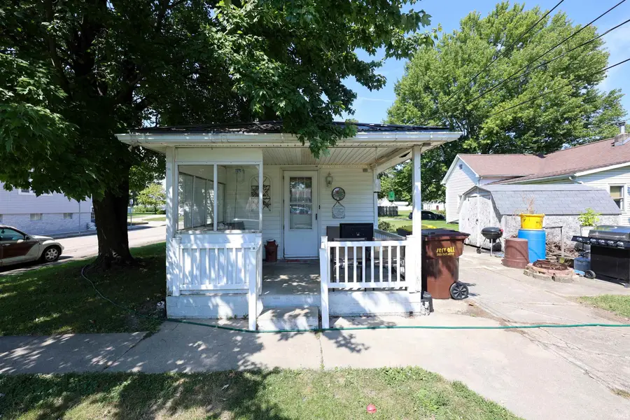 1128 W Cherry Street, Bluffton, IN 46714 - #3