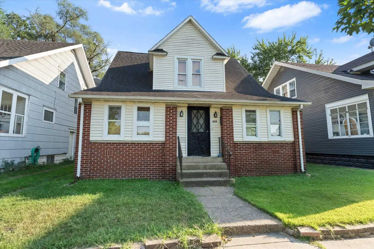 809 Mcdonald Street, Elkhart, IN 46516 - #1