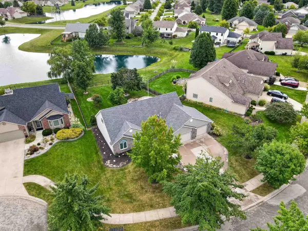 8215 Grand Forest Court, Fort Wayne, IN 46815