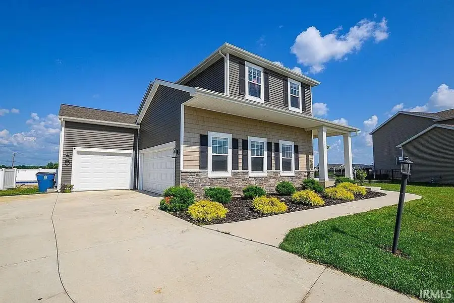 1586 Lavante Cove, Fort Wayne, IN 46818 - #2