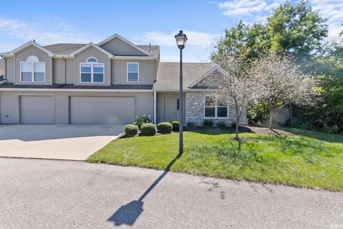10015 Oak Trail Road, Fort Wayne, IN 46825 - #1