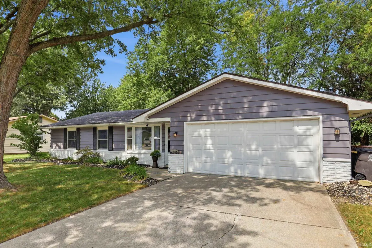 6539 Bellefield Drive, Fort Wayne, IN 46835 - #1