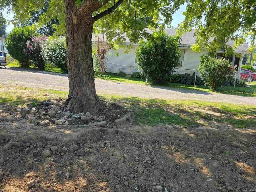 1602 S Luick Avenue, Muncie, IN 47302 - #2