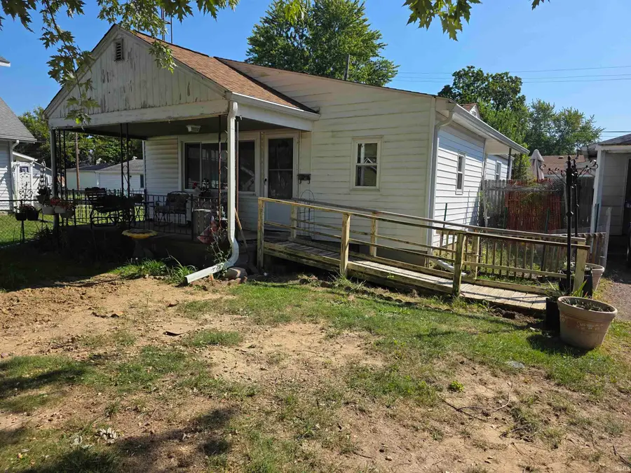 1602 S Luick Avenue, Muncie, IN 47302 - #3