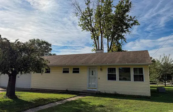 1 Lynwood Drive, Washington, IN 47501
