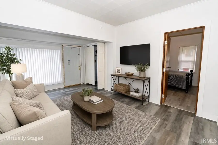 1131 Johnson Street, South Bend, IN 46628 - #3