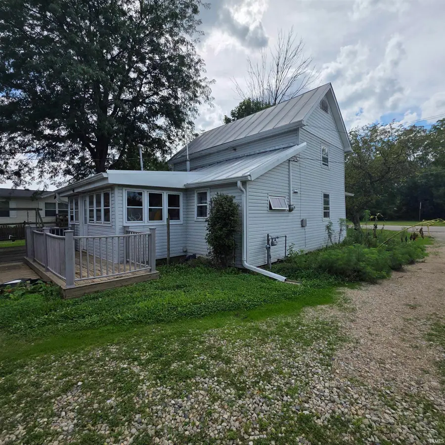 327 S Plum Street, Farmland, IN 47340 - #3