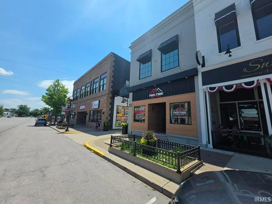112 S Main Street, Nappanee, IN 46550 - #3