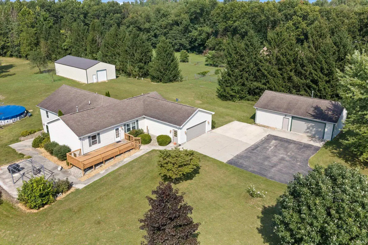 12330 County Road 4 Street, Middlebury, IN 46540 - #1