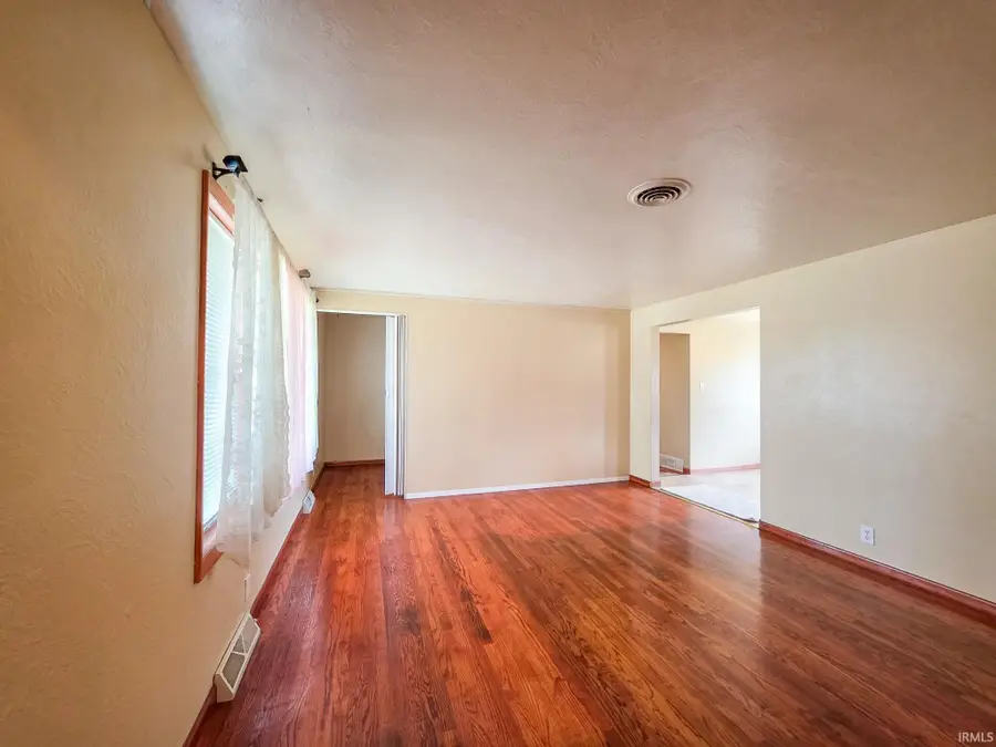 345 W Dinehart Avenue, Elkhart, IN 46517 - #2