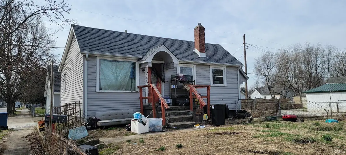 2257 5th Avenue, Terre Haute, IN 47807 - #1