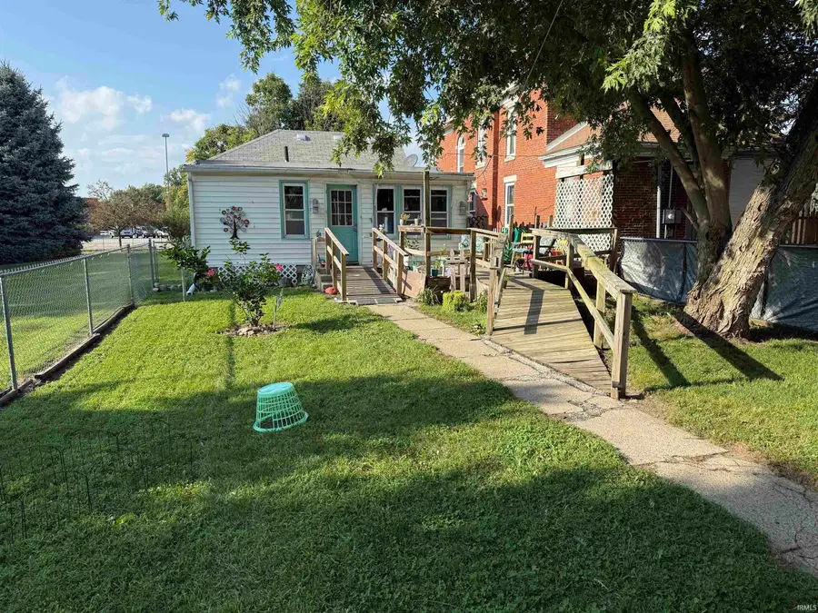 1325 E Market Street, Logansport, IN 46947 - #2