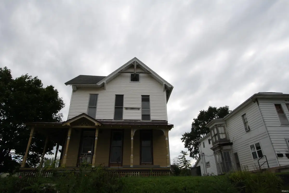 946 N Jefferson Street, Huntington, IN 46750 - #1