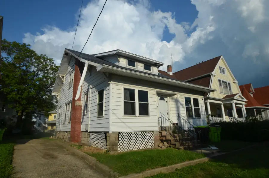 425 Byron Street, Huntington, IN 46750 - #2