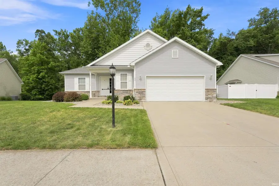 196 Beechnut Court, Warsaw, IN 46582 - #2