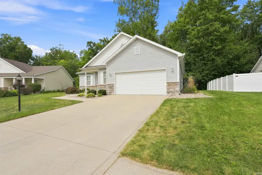 196 Beechnut Court, Warsaw, IN 46582 - #3